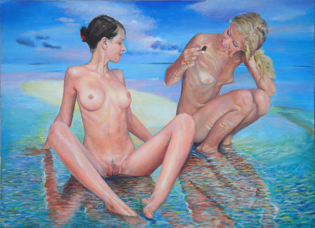 две девушки в сердоликовой бухте, голые девушки на морском берегу 4