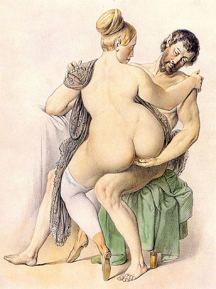 мужчина ласкает рукой вульву и анус толстопопой женщины сидящей у него на коленях, картинка с толстой женщиной