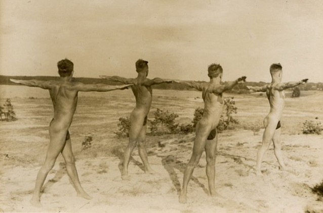 балеруны. четыре голых гимнаста, ретро фото эротика