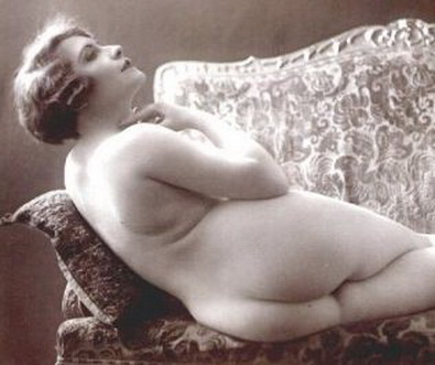голая толстозадая тетка на диване, американское ретро порно фото