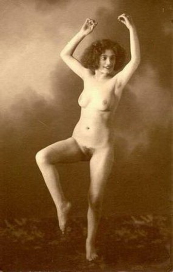 Танцы народные голых баб, американское ретро порно фото