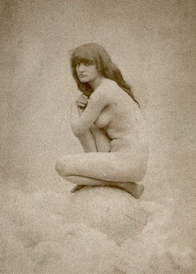 женщина на шаре в тумане, американское ретро порно фото