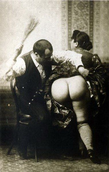 Розги и толстая женская задница.  порно фото