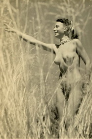 голая женщина ретро фото  0618